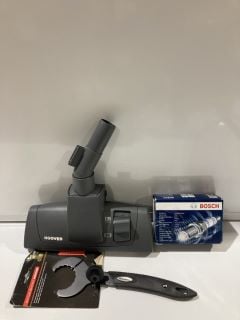 QTY OF ASSORTED ITEMS TO INCLUDE HOOVER CARPET AND FLOOR NOZZLE G98, SEALEY 12V LITHIUM-ION FAST CHARGE BATTERY FOR SV12 SERIES