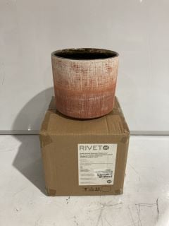 4 X RIVET RUSTIC TEXTURED STONEWARE PLANTERS