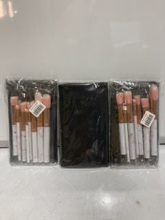 QTY OF NEVSETPO MARBLE MAKEUP BRUSHES SET