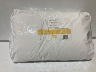 QTY OF BEDDING ITEMS TO INCLUDE NIGHT COMFORT ANTI ALLERGY ALL SEASON DUVET