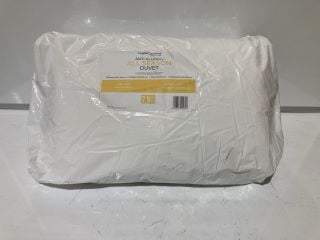 QTY OF BEDDING ITEMS TO INCLUDE NIGHT COMFORT ANTI ALLERGY ALL SEASON DUVET