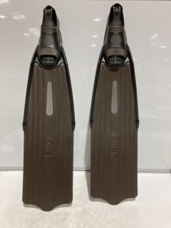 3 STINGRAY EVO FINS PAIR BROWN SIZE 37/38 TOTAL RRP £150