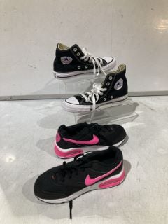 NIKE AIR MAX GIRLS TRAINERS BLACK/PINK/WHITE SIZE 1 & CONVERSE ALL STAR SIZE 3 MENS 5 WOMENS