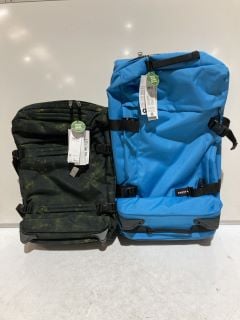 EASTPAK TRANSIT'R S LUGGAGE BAG - CAMO DYE & EASTPAK TRANVERZ M - BLUE TOTAL RRP £300