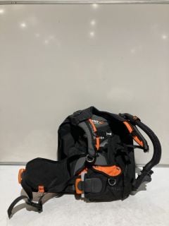 AQUALUNG PROHD COMPACT MENS BCD - BLACK/ORANGE SIZE XS