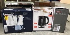 QUANTITY OF KITCHEN & APPLIANCES ITEMS TO INCLUDE DE'LONGHI ARGENTO FLORA KBX3016.AZ KETTLE, 360 SWIVEL BASE & CORD STORAGE, BLUE: LOCATION - B RACK