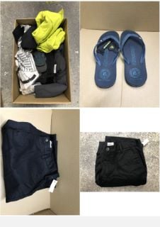 QUANTITY OF ADULT CLOTHING TO INCLUDE HELLY HANSEN S/P WATERPROOF JACKET SMALL: LOCATION - C RACK