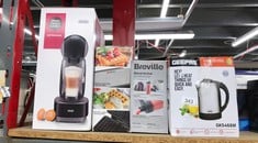 QUANTITY OF KITCHEN & APPLIANCES ITEMS TO INCLUDE BREVILLE BLEND ACTIVE PERSONAL BLENDER & SMOOTHIE MAKER | 350W | 1 PORTABLE BLEND ACTIVE BOTTLE (600ML) | LEAK PROOF LID | BLACK & GOLD [VBL251]: LOC