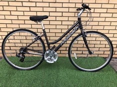 RIDGEBACK MORION RAPIDE HYBRID BIKE, 18” FRAME, 700X35C WHEELS, 21 SPEED TRIGGER GEARS. : LOCATION - BACK FLOOR(COLLECTION OR OPTIONAL DELIVERY AVAILABLE)