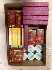 QUANTITY OF HEALTH & BEAUTY ITEMS  WILLIAM MORRIS AT HOME DOVE & ROSE WHITE IRIS & AMBER HAND CREAM CARE GIFT SET | SHEA BUTTER & ESSENTIAL OILS | VEGAN FRIENDLY | TRAVEL FRIENDLY SIZES | 6 X 30ML: L