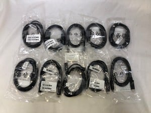 10X LENOVO 1M USB C TO C CABLE ACCESSORY: MODEL NO SC11B41470:: LOCATION - U RACK