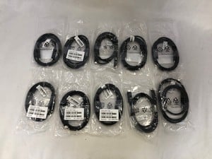 10X LENOVO 1M USB C TO C CABLE ACCESSORY: MODEL NO SC11B41470:: LOCATION - U RACK