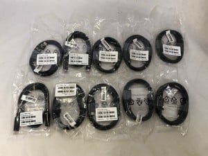 10X LENOVO 1M USB C TO C CABLE ACCESSORY: MODEL NO SC11B41470:: LOCATION - U RACK