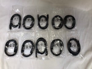 10X LENOVO 1M USB C TO C CABLE ACCESSORY: MODEL NO SC11B41470:: LOCATION - U RACK