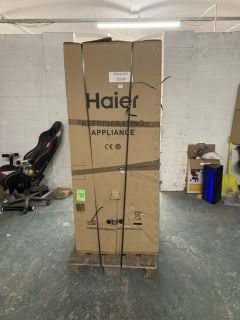 1X PALLET WITH TOTAL RRP VALUE OF £1338 TO INCLUDE 1X LG WATER & ICE MODEL NO GSLV50PZX L (TRADE CUSTOMERS ONLY)