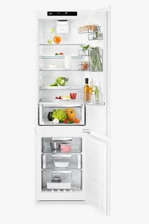 AEG INTEGRATED FRIDGE FREEZER: MODEL SCE819E5TS - RRP £929: LOCATION - D2