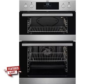 AEG BUILT IN DOUBLE ELECTRIC OVEN: MODEL DEB331010M - RRP £499: LOCATION - C3