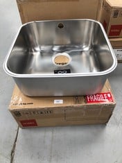 2 X TEAK SINK.