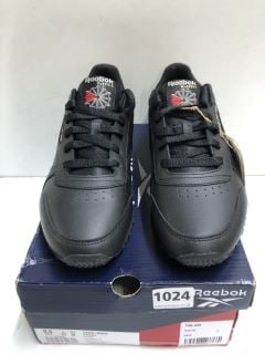 REEBOK CLASSIC LEATHER - SIZE 7