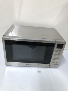 PANASONIC NN-ST48KS STAINLESS STEEL MICROWAVE OVEN WITH MICROWAVE OVEN RACK