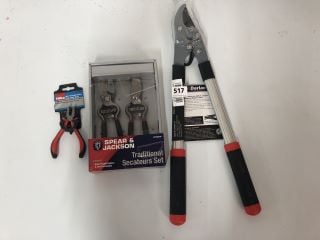 3 X TOOLS INC. SPEAR & JACKSON TRADITIONAL SECATEURS SET