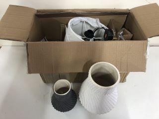 2 X ITEMS TO INC UNKNOWN BRAND LAMP SHADE