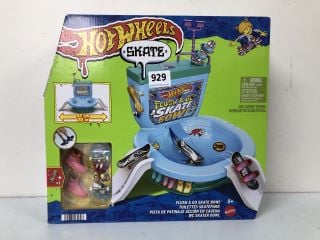 HOT WHEELS SKATE FLUSH & GO SKATE BOWL