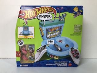 HOT WHEELS SKATE FLUSH & GO SKATE BOWL