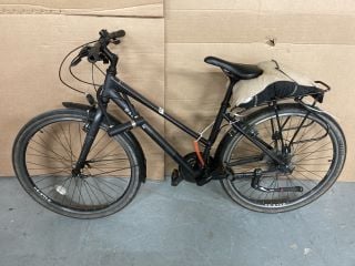 RALEIGH ROAD BIKE (VAT ONLY PAYABLE ON BUYERS PREMIUM) (MPSS02563820)