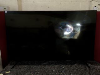 SAMSUNG 75INCH SMART TV MODEL NO: UE75TU800K (SMASHED,SALVAGE,SPARES)(VAT ONLY PAYABLE ON BUYERS PREMIUM)