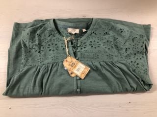 WOMENS FAT FACE LONG SLEEVE TOP IN SAGE - SIZE UK 12