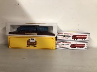 4 X VINTAGE COLLECTABLE MODELS TO INCLUDE LNER A4 CLASS MALLARD TRAIN