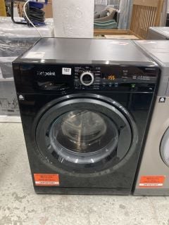 HOTPOINT WASHING MACHINE MODEL NSWR946BSUK RRP £399