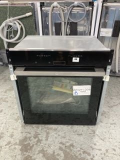 NEFF SINGLE ELECTRIC OVEN MODEL B57CR22N0B RRP £699