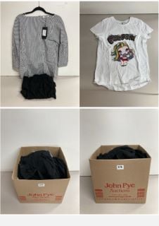 BOX OF MEN'S AND WOMEN'S CLOTHING MAINLY UNSEALED