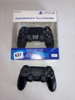 2 X PLAYSTATION 4 CONTROLLERS