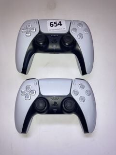 2 X SONY DUAL SENSE PLAYSTATION FIVE CONTROLLERS