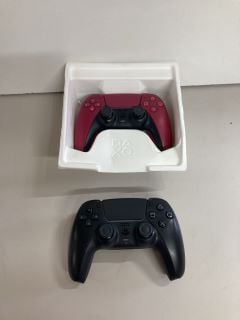 2 X SONY PLAYSTATION 5 DUAL SENSE CONTROLLERS