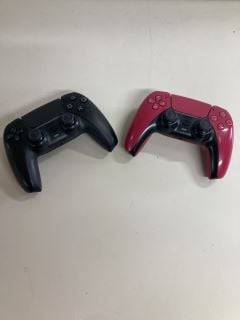 2 X SONY PLAYSTATION 5 DUAL SENSE CONTROLLERS