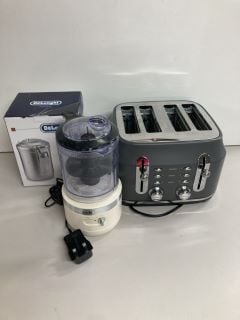 KITCHENWARE'S TO INCLUDE A KITCHENAID BLENDER