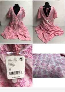 PINK FLOWERY DRESS SIZE:XS