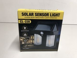 OUTDOOR SOLAR SENSOR WALL LIGHT (SEALED)