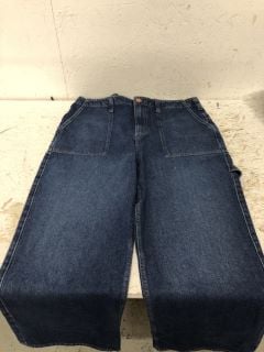 MAJOR LEAGUES MID RISE CUT JEANS SIZE: 33 RRP: $128 (INDIGO)