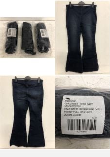 3 X PENNY PULL ON FLARE SIZE: MEDI30 RRP: £210 (DENIM)