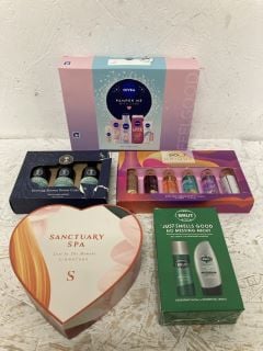 QTY OF BEAUTY ITEMS INC SANCTUARY SPA LOST IN THE MOMENT SIGNATURE