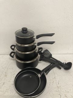 15 PIECE PAN AND UTENSIL SETS