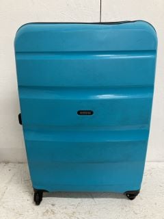 AMERICAN TOURISTER SUITCASE