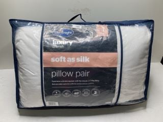 SILENTNIGHT LUXURY COLLECTION SOFT AS SILK PILLOW PAIR