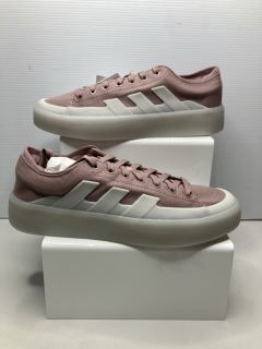 ADIDAS ZNSORED TRAINERS UK SIZE 9