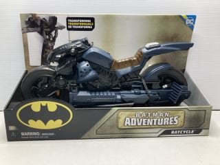 BATMAN ADVENTURES BATCYCLE SET